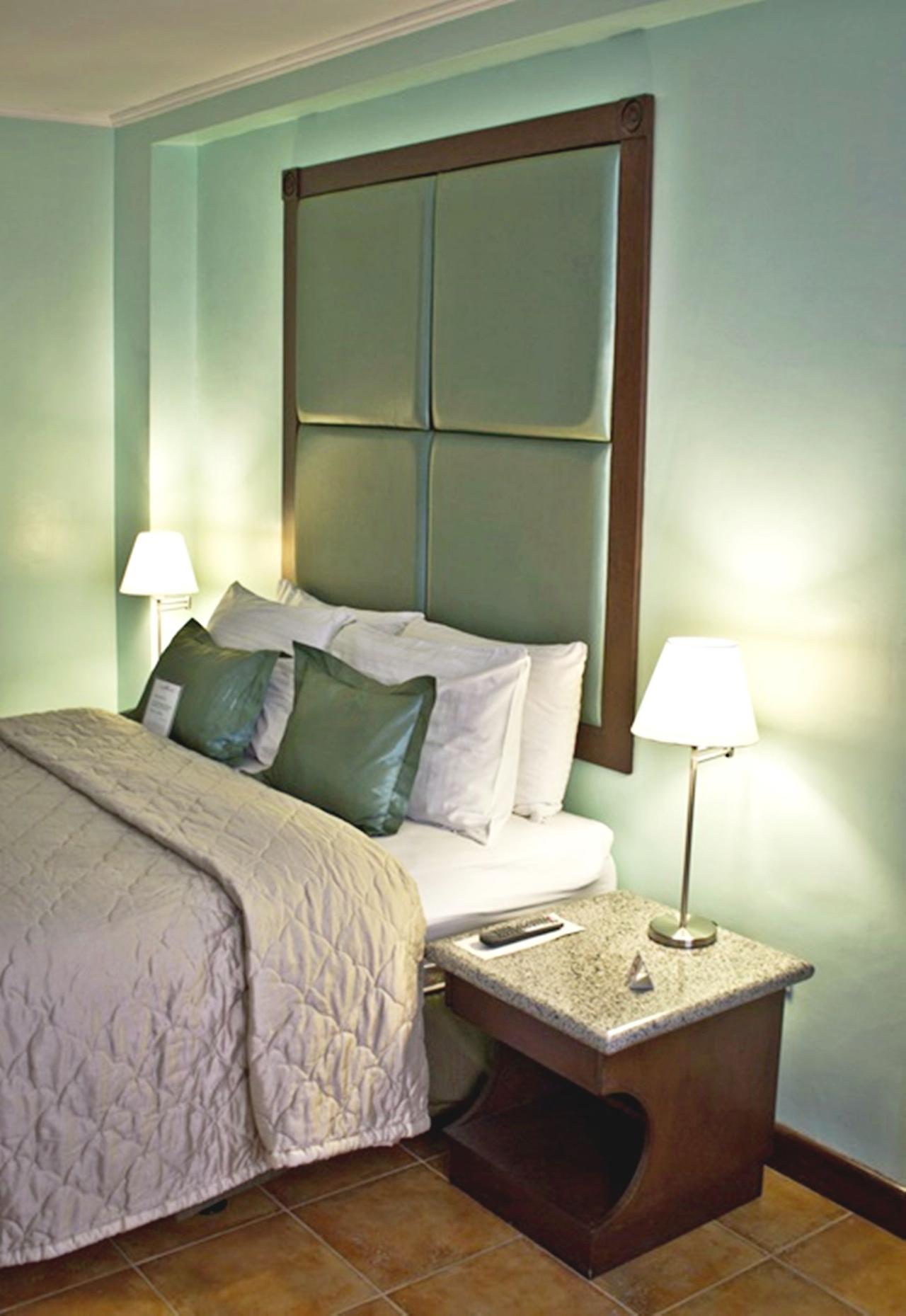 Hotel Royal Bellagio Makati City