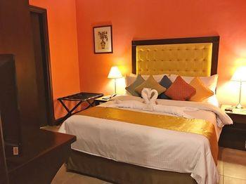 Royal Bellagio Hotel Makati City