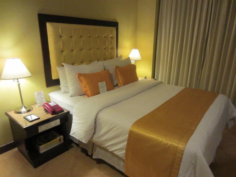 Royal Bellagio 3* Makati City