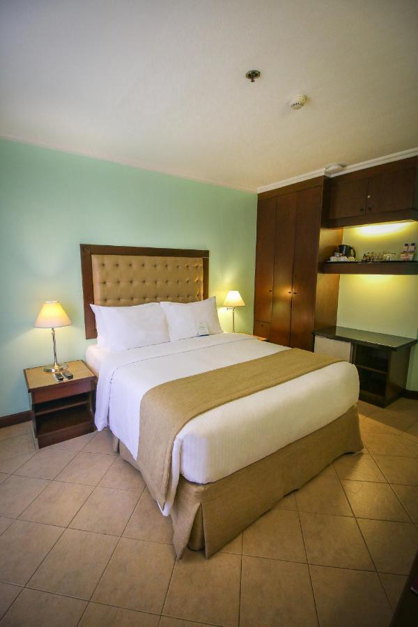 Royal Bellagio Hotel 3*